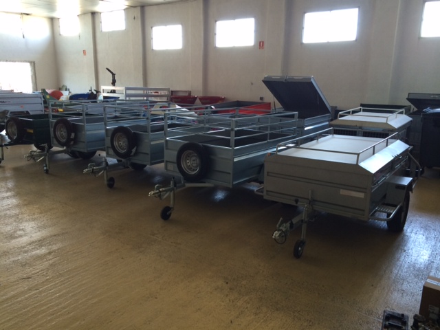 Box Trailer with Rails